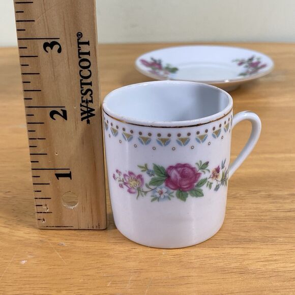 Vintage Demitasse Expresso Porcelain Tea Cup & Saucer Red Rose Pattern Gold Trim - Picture 14 of 14